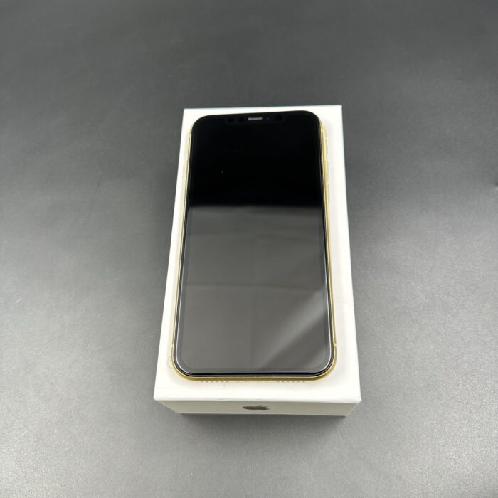 iPhone 11 256GB Yellow (Cracked Back) - Image 10