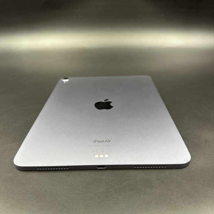 iPad Air 5th Gen M1 64GB Wifi Purple - Image 3