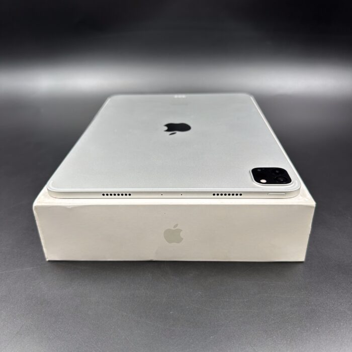 iPad Pro 11-inch M2 256GB (4th Generation) Wifi Silver - Image 6