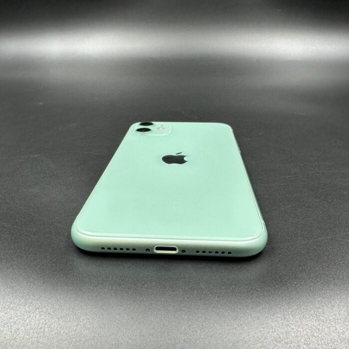 iPhone 11 64GB Green - Image 3