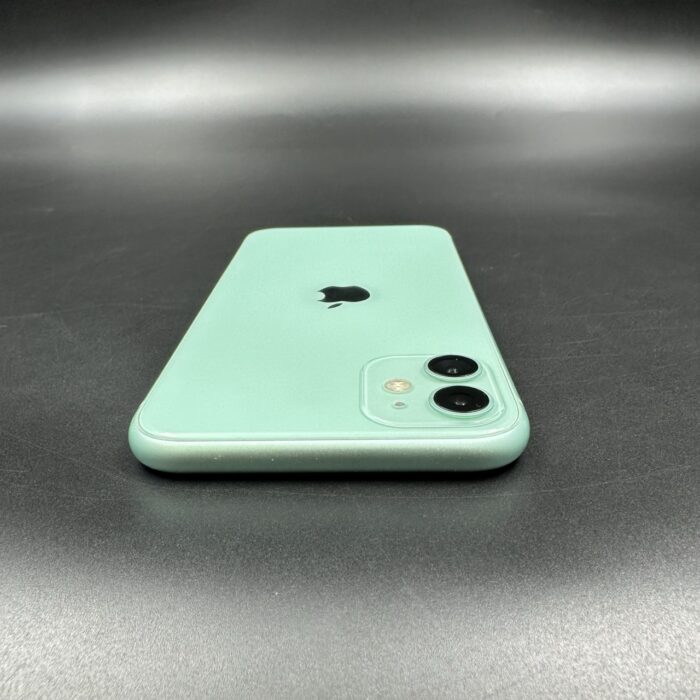 iPhone 11 64GB Green - Image 5