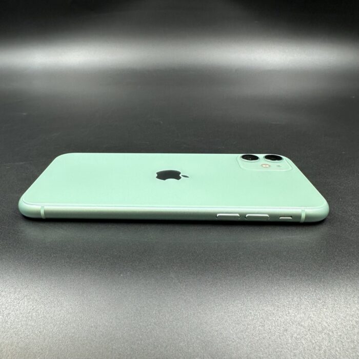 iPhone 11 64GB Green - Image 4