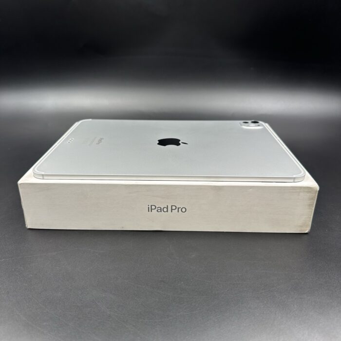 iPad Pro 11-Inch (M4) 256GB WIFI + Cellular - Image 5