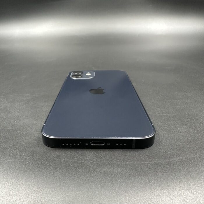 iPhone 12 64GB Black - Image 3