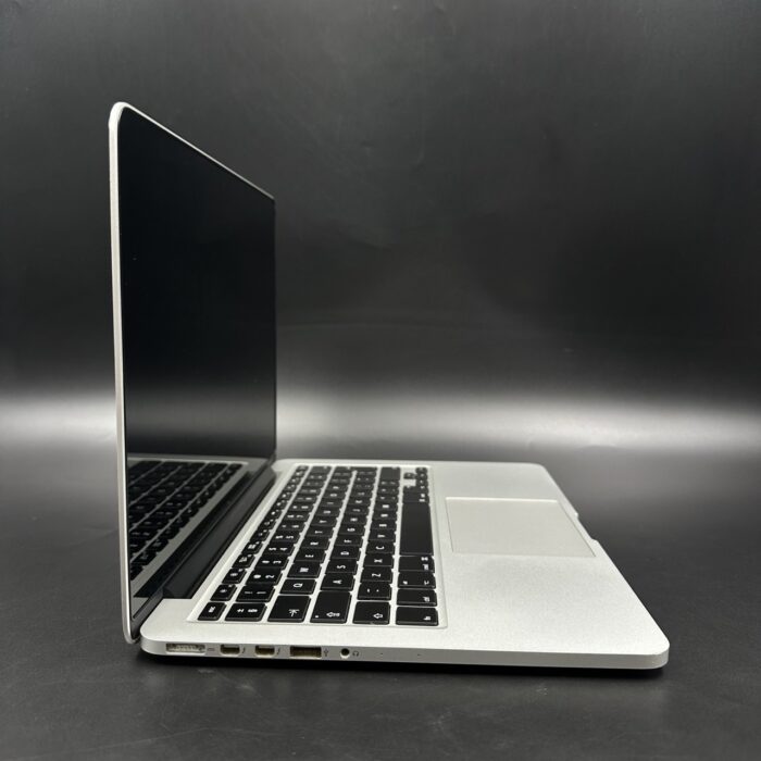 Macbook Pro 13" 2015 2.7GHz | 256GB SSD | 8GB Ram | Core i5 Space Grey - Image 3
