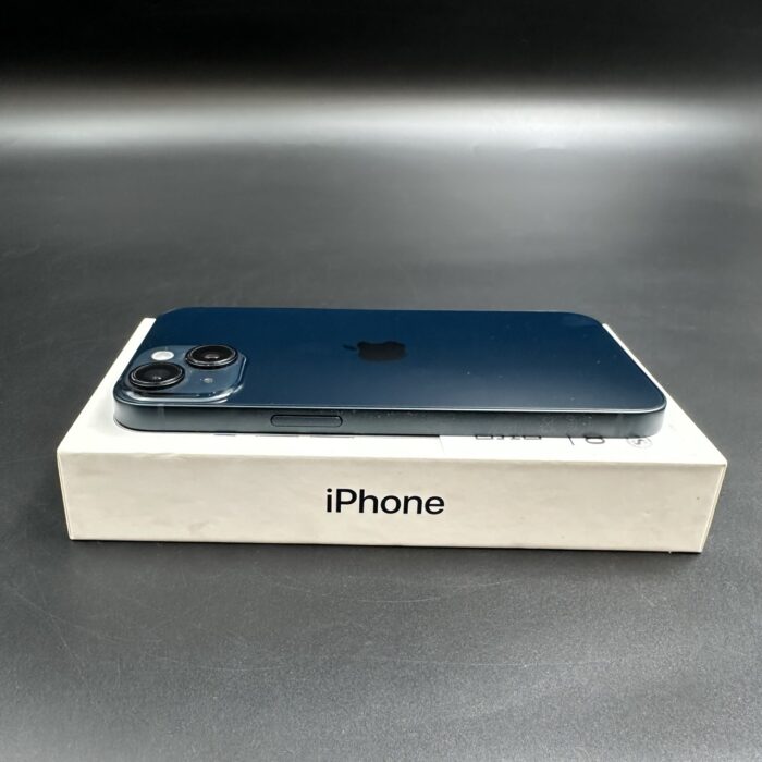 iPhone 14 128GB Midnight - Image 3