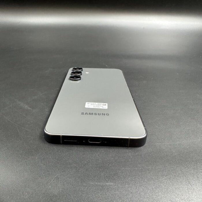 Samsung Galaxy S24 FE 128GB Black - Image 3