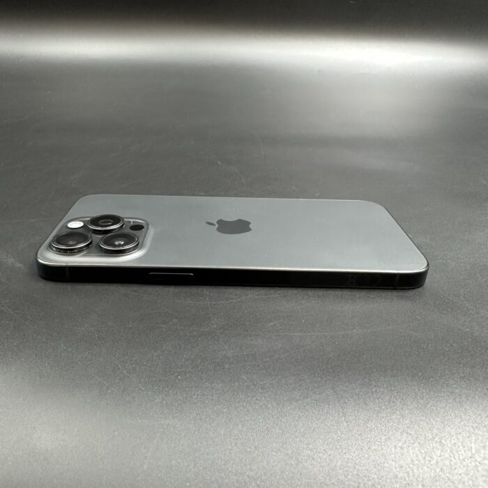 iPhone 15 Pro Max 256GB Black Titanium - Image 2