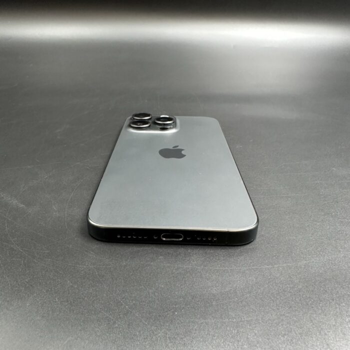 iPhone 15 Pro Max 256GB Black Titanium - Image 3