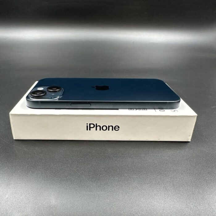iPhone 14 128GB Midnight - Image 3
