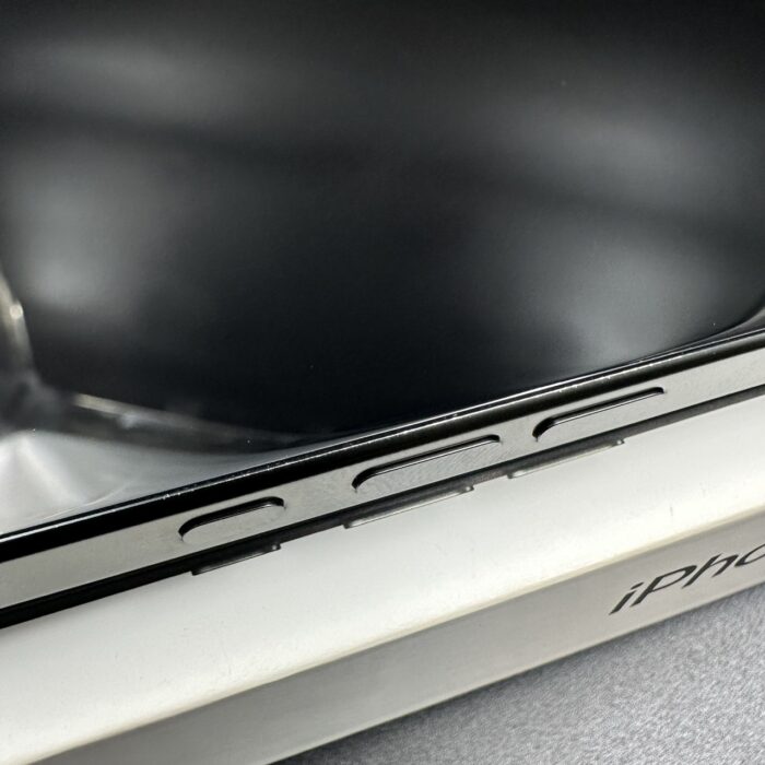 iPhone 16 Pro Max 256GB Black Titanium - Image 8