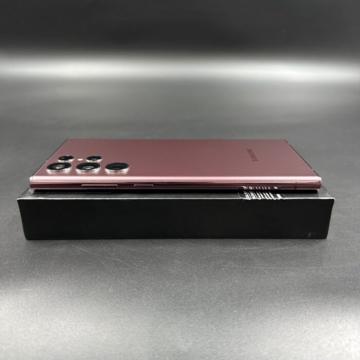 Samsung Galaxy S22 Ultra 256GB Burgundy - Image 3