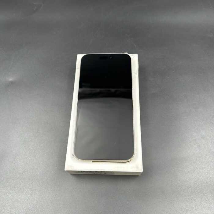 iPhone 15 Plus 128GB Yellow - Image 9