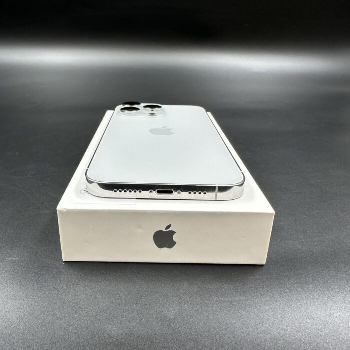 iPhone 14 Pro Max 256GB Silver - Image 4