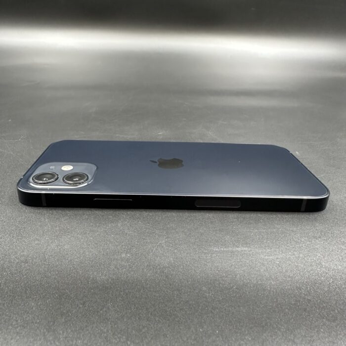 iPhone 12 128GB Black - Image 2