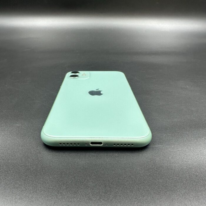 iPhone 11 128GB Green - Image 3