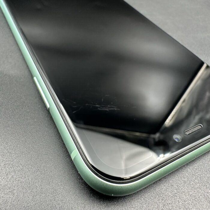 iPhone 11 128GB Green - Image 6