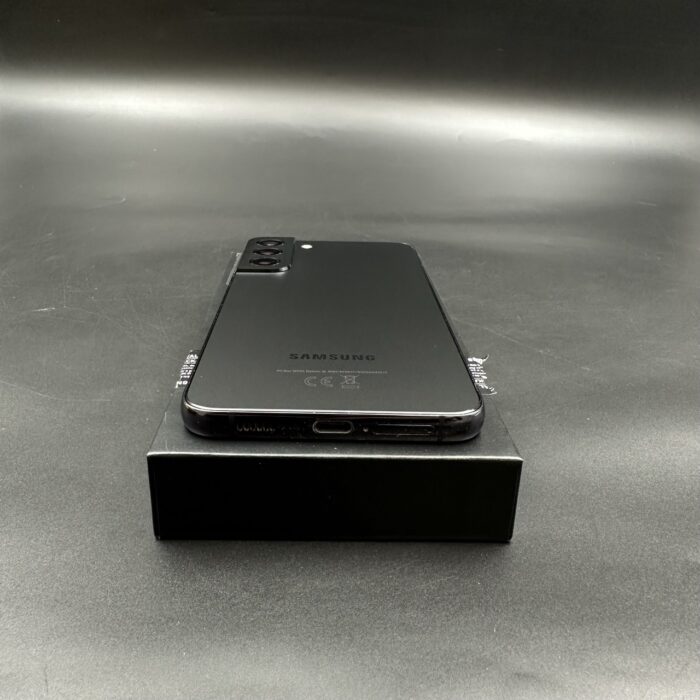 Samsung Galaxy S22 Plus 5G Duos 256GB Phantom Black - Image 4