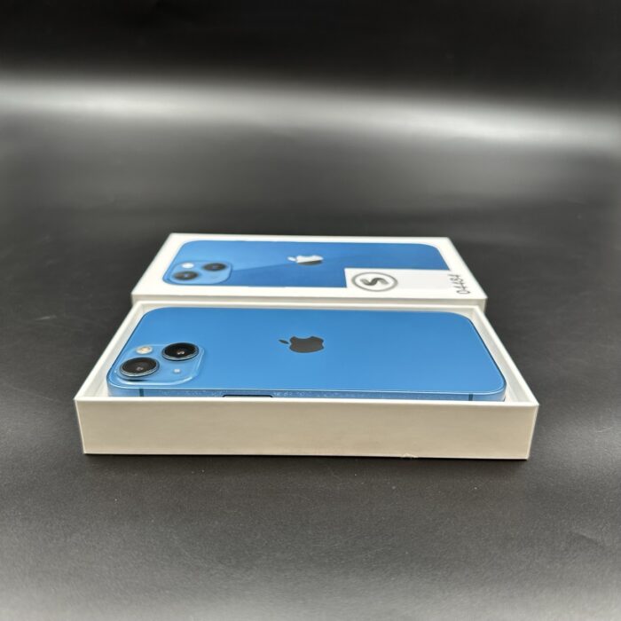 iPhone 13 256GB Blue - Image 2