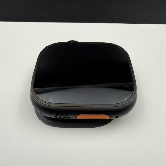 Apple Watch Ultra 2 Black Titanium Black Ocean Band - Image 6