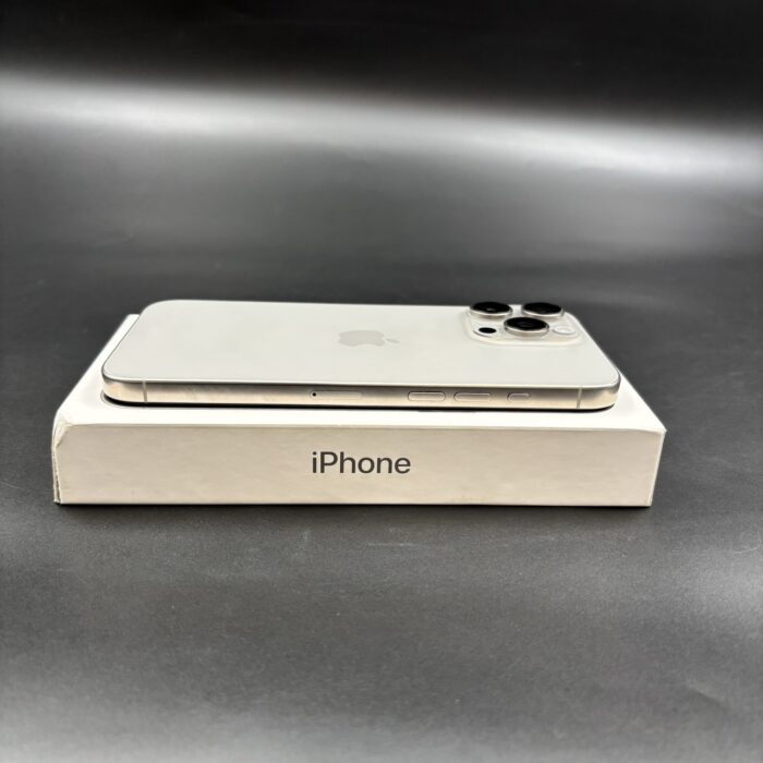 iPhone 16 Pro Max 512GB Natural Titanium - Image 5