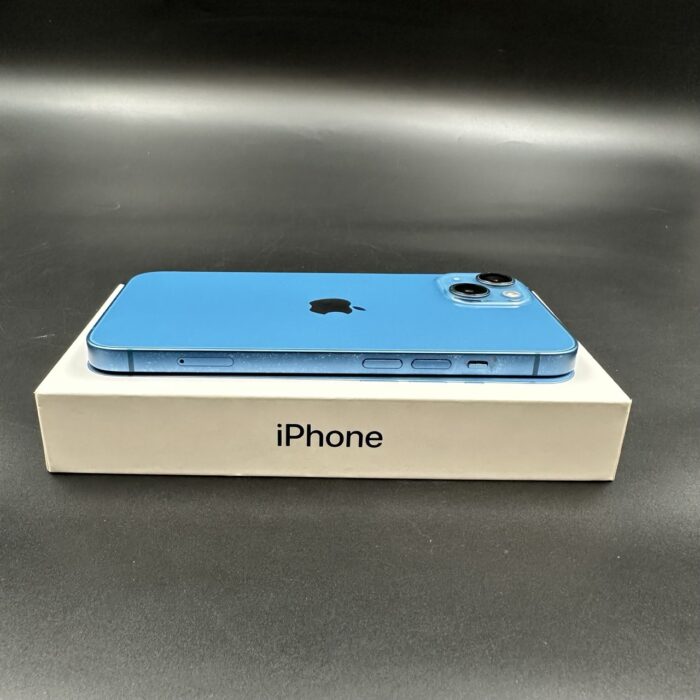 iPhone 13 256GB Blue - Image 6
