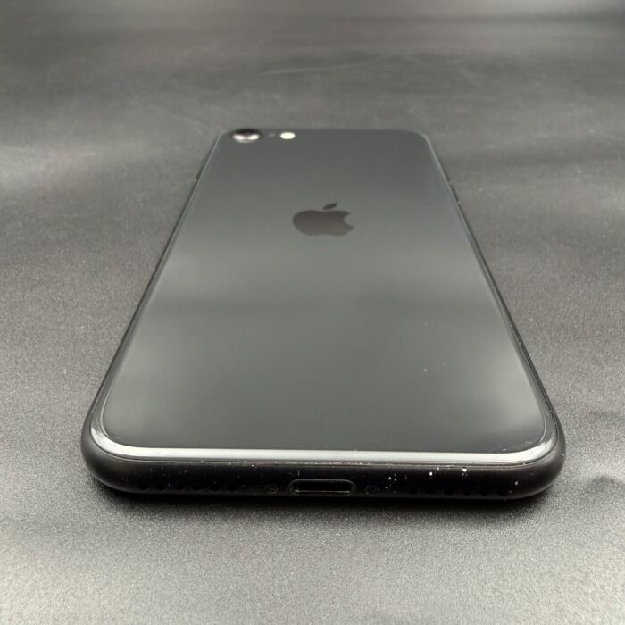iPhone SE (2nd Gen) 128GB Black - Image 4
