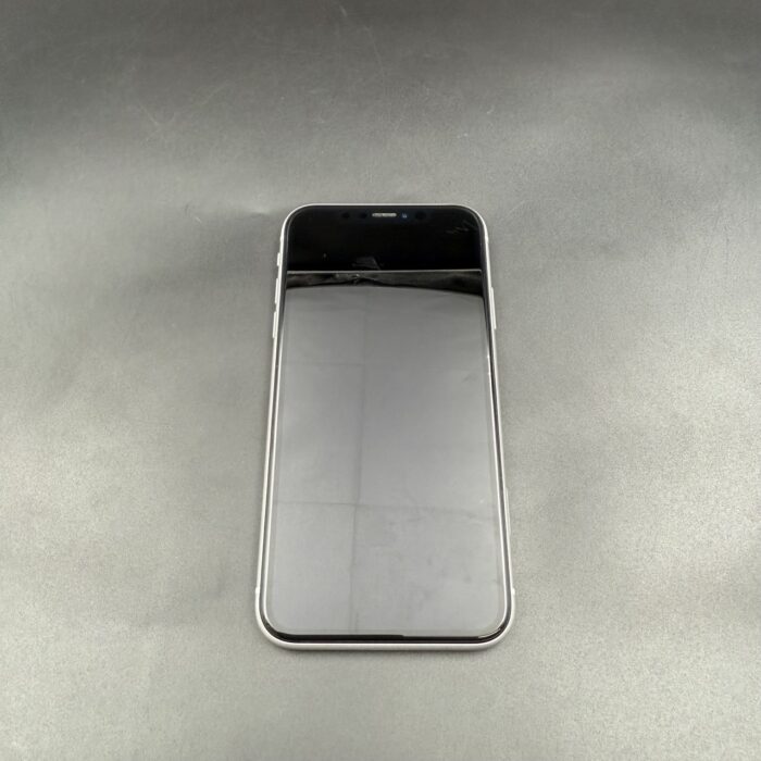 iPhone XR 64GB White - Image 7