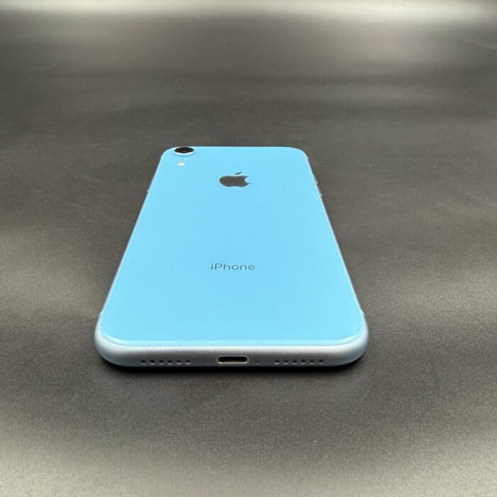 iPhone XR 128GB Blue - Image 3
