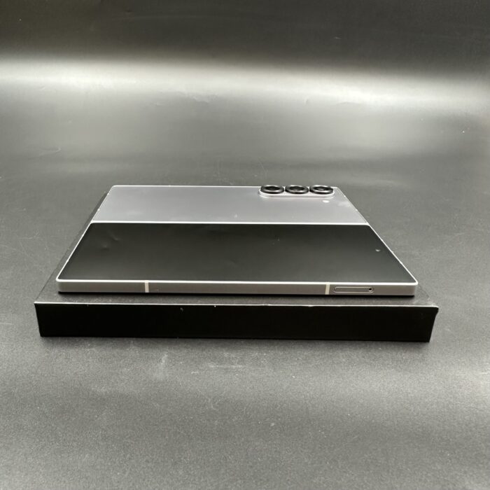 Samsung Galaxy Fold 6 256GB Silver Shadow - Image 5