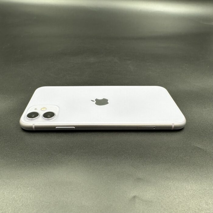 iPhone 11 256GB Purple - Image 2