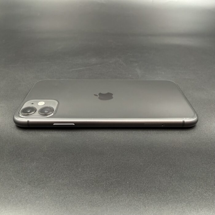 iPhone 11 64GB Black - Image 2