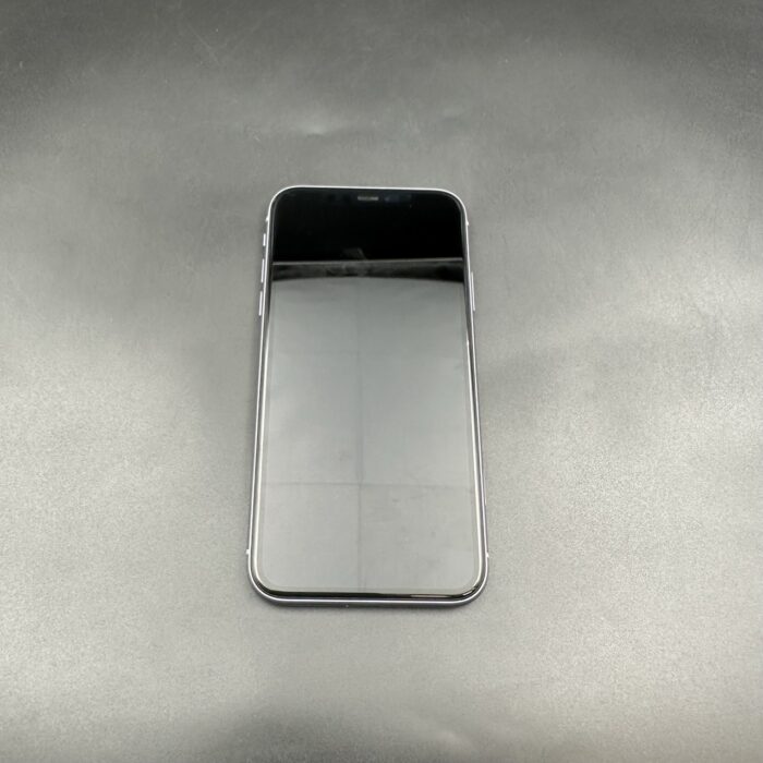 iPhone 11 256GB Purple - Image 6