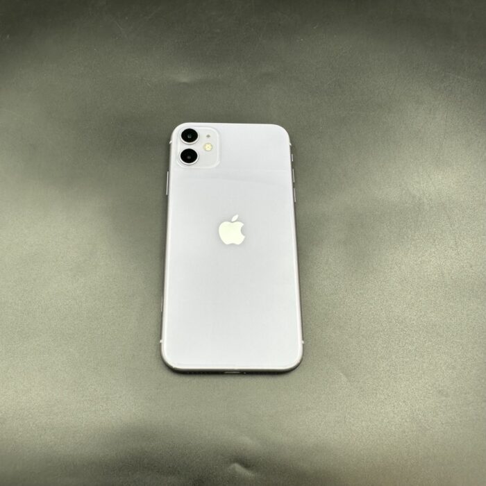 iPhone 11 256GB Purple - Image 7