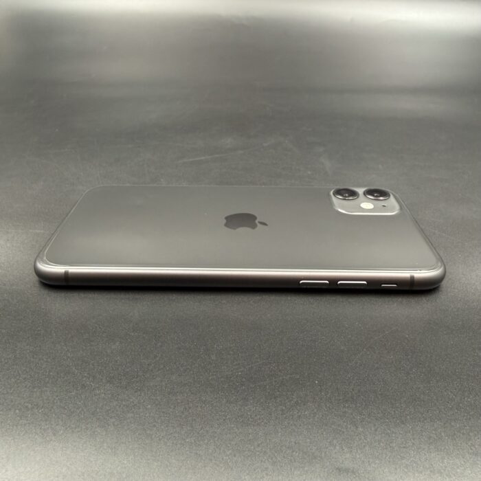 iPhone 11 64GB Black - Image 4