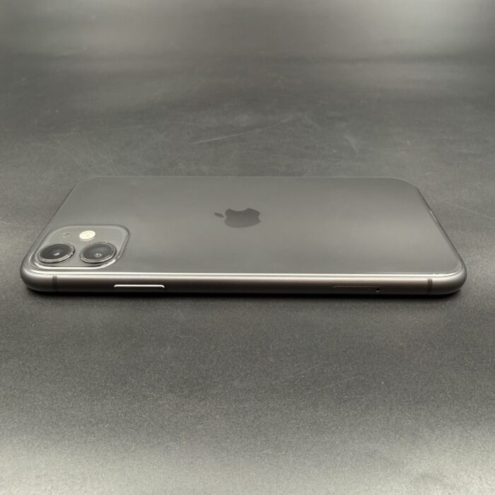 iPhone 11 64GB Black - Image 2