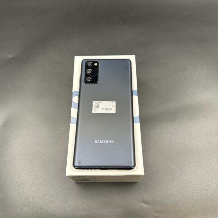 Samsung Galaxy S20 FE 5G 128GB Dual Sim Blue (CRACKED CAMERA) - Image 9