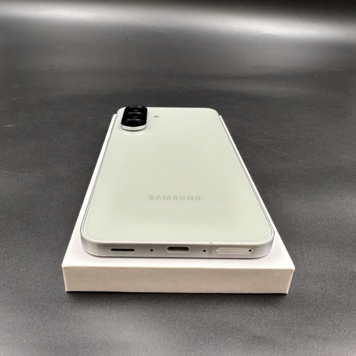 Samsung Galaxy A56 5G Dual Sim 256GB - Awesome Olive - Image 4