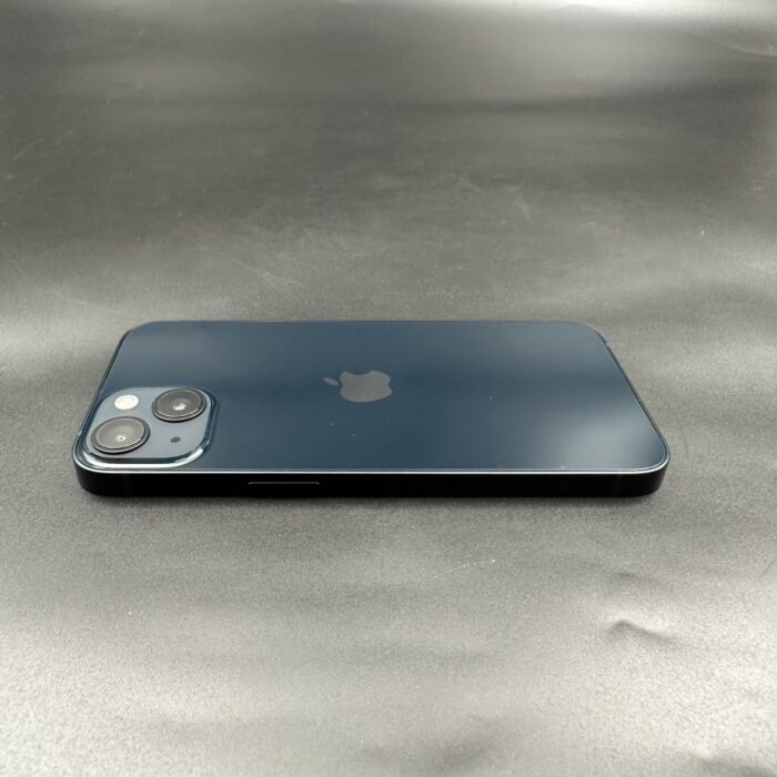 iPhone 13 128GB Midnight - Image 2