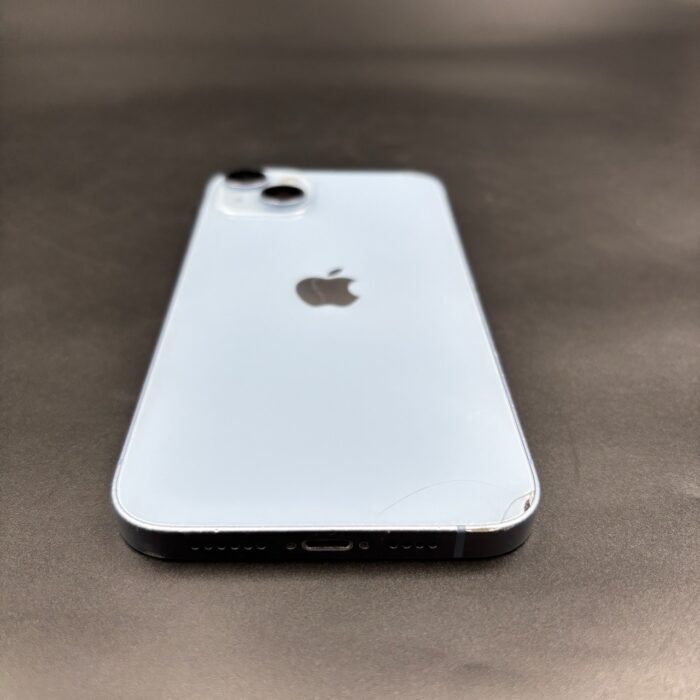 iPhone 14 Plus 128GB Blue (Cracked screen + Cracked Back) - Image 3