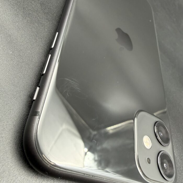 iPhone 11 64GB Black - Image 5