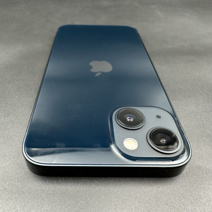 iPhone 13 128GB Midnight - Image 6