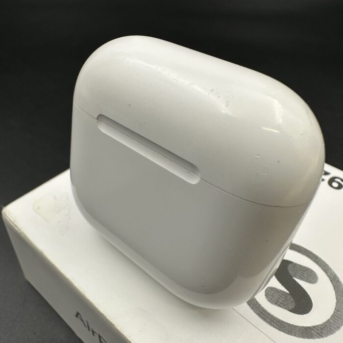 Apple AirPods 4 - Image 4