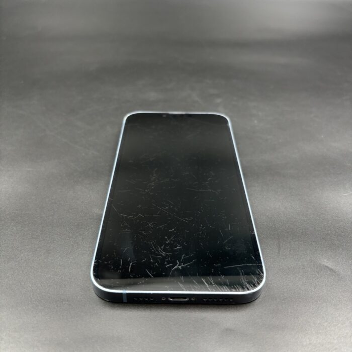 iPhone 14 Plus 128GB Blue (Cracked screen + Cracked Back) - Image 7