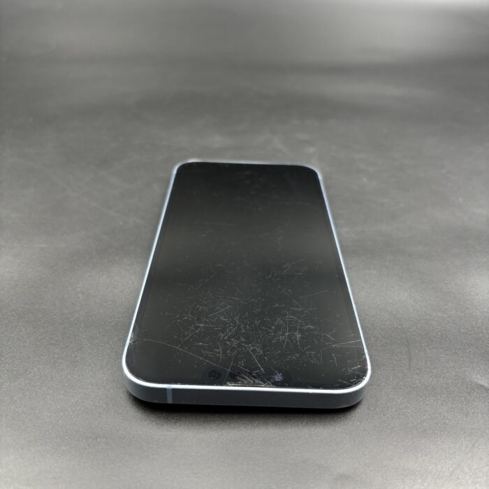 iPhone 14 Plus 128GB Blue (Cracked screen + Cracked Back) - Image 8