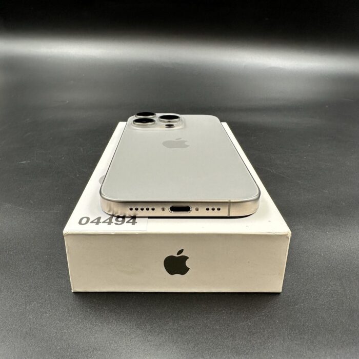 iPhone 15 Pro 256GB Natural Titanium - Image 4