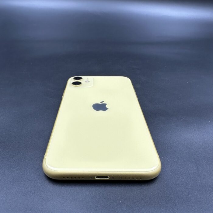 iPhone 11 64GB Yellow - Image 3