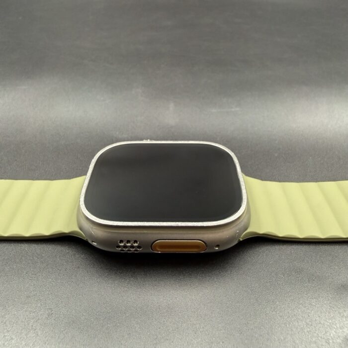 Apple Watch Ultra (Gen 1) GPS + Cellular 49MM - Image 2