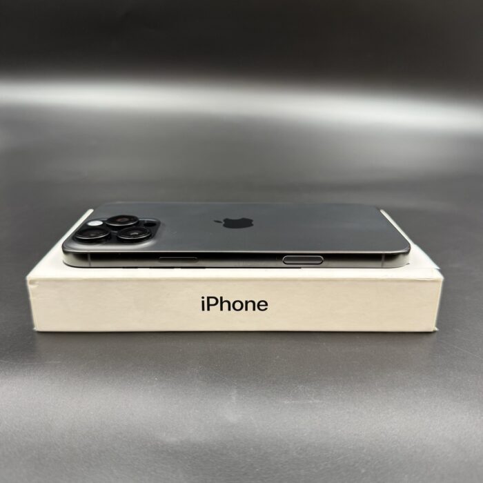 iPhone 16 Pro Max 256GB Black Titanium - Image 3