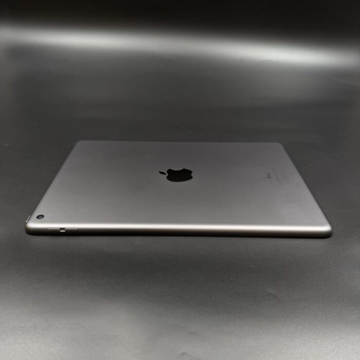 iPad 9th Generation 64GB Wifi Space Grey - Image 2